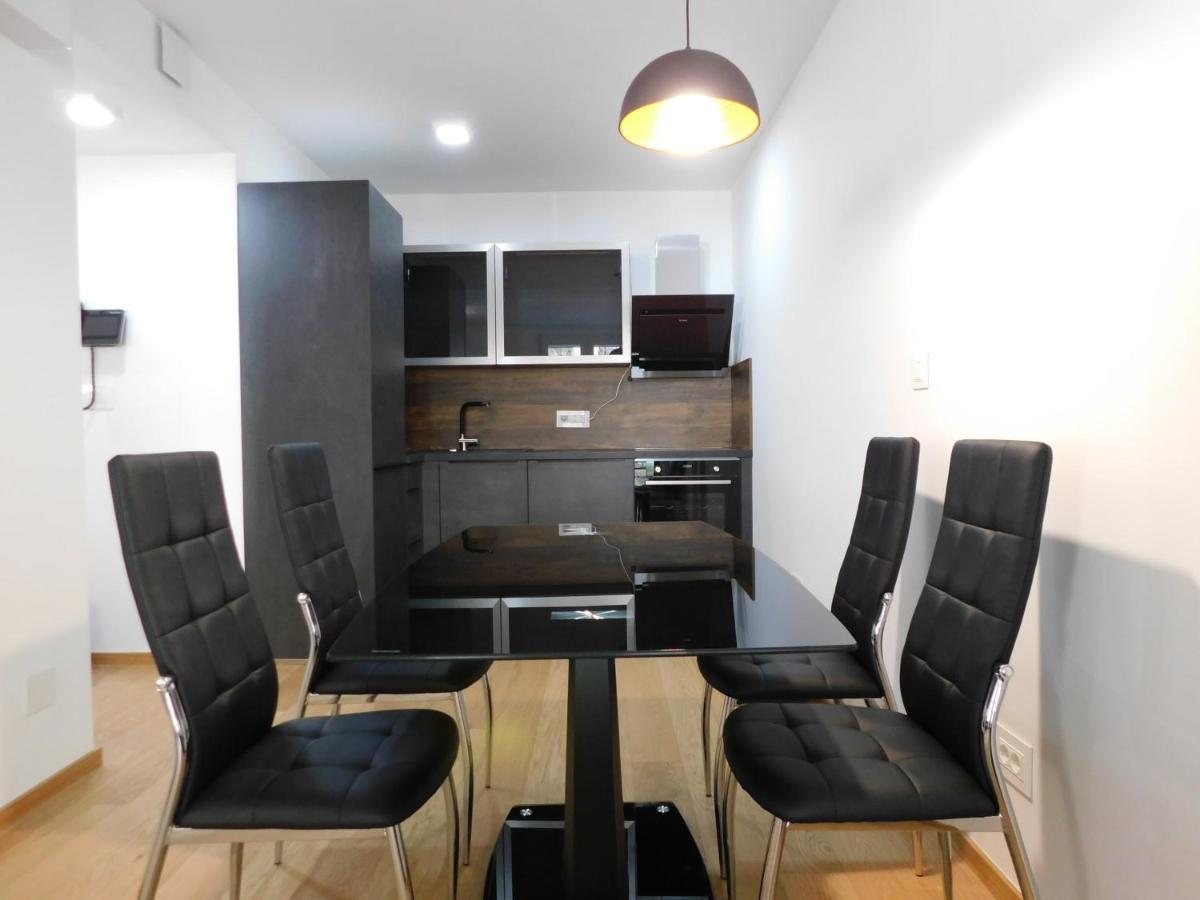 Ideal Ljubljana Homebase Esterno foto