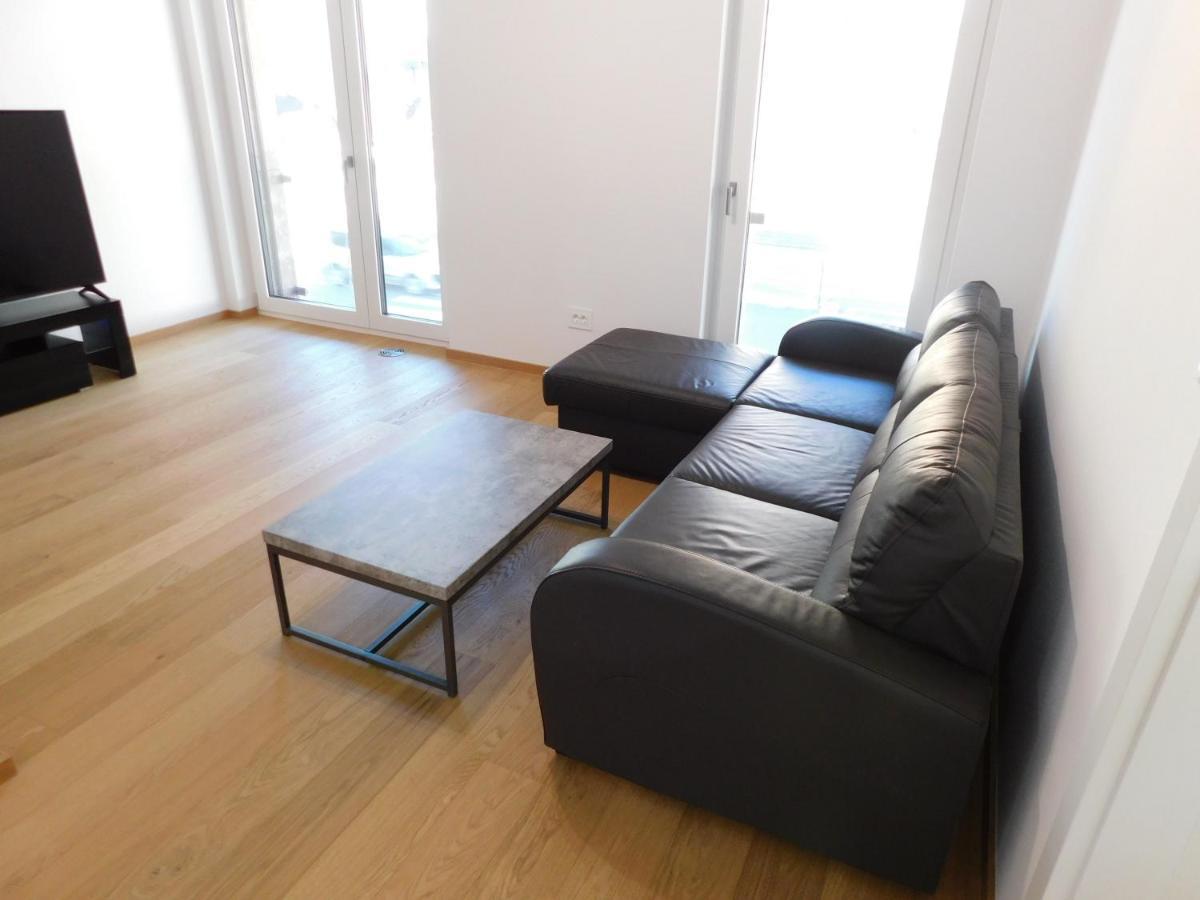 Ideal Ljubljana Homebase Esterno foto