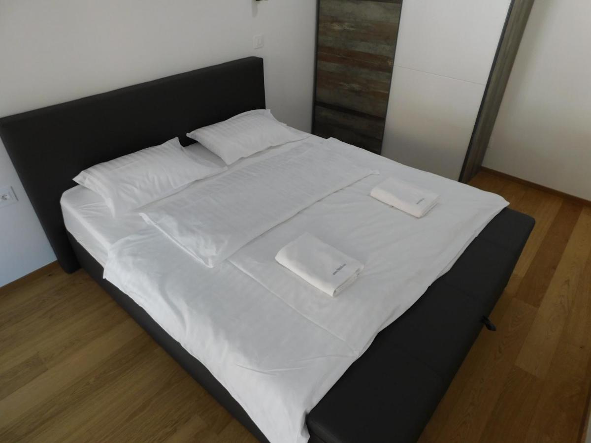 Ideal Ljubljana Homebase Esterno foto